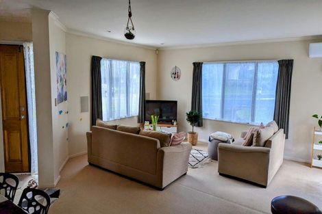 Photo of property in 39 Ian Sage Avenue, Long Bay, Auckland, 0630
