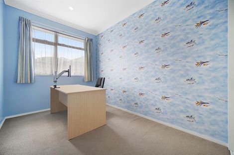 Photo of property in 32 Cairnsvale Rise, Manurewa, Auckland, 2105