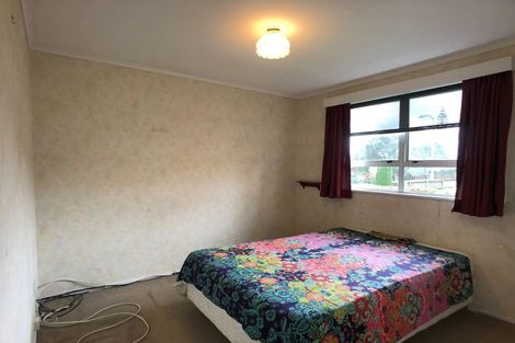 Photo of property in 14 Carole Crescent, Pakuranga, Auckland, 2010