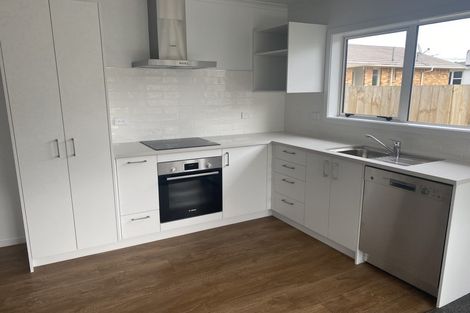 Photo of property in 1 Keitha Place, Glenview, Hamilton, 3206