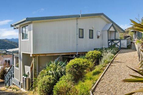 Photo of property in 45 Boons Valley Road, Waikawa, Picton, 7220
