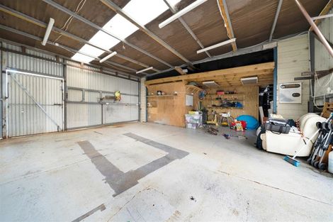 Photo of property in 56 Makora Road, Massey, Auckland, 0614