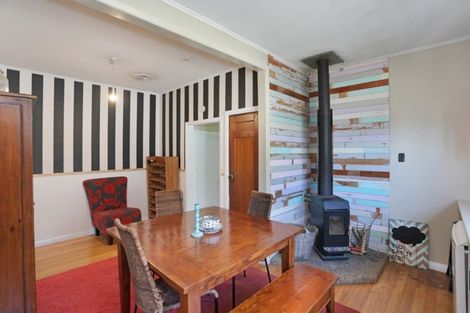 Photo of property in 5 Bell Street, Marton, 4710