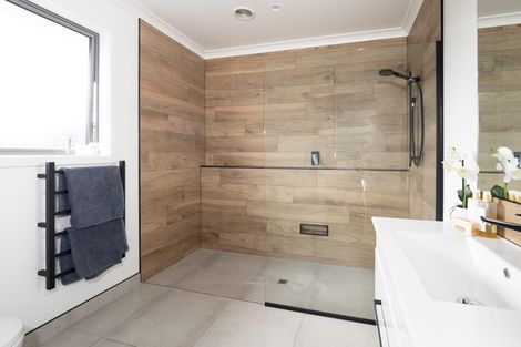 Photo of property in 8 Kelburn Place, Tinwald, Ashburton, 7700