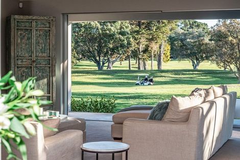 Photo of property in 194 Oceanbeach Road, Mount Maunganui, 3116