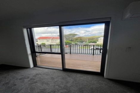 Photo of property in 2/41 Collingwood Street, Waterloo, Lower Hutt, 5011