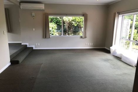 Photo of property in 12 Suncrest Drive, West Harbour, Auckland, 0618