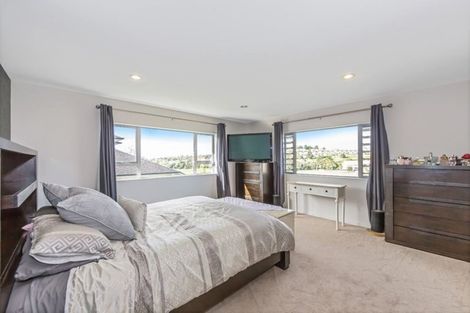 Photo of property in 4 Bella Vista Drive, Gulf Harbour, Whangaparaoa, 0930