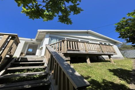 Photo of property in 14 Te Pari Pari Road, Pukerua Bay, 5026