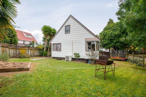 Photo of property in 11 Caulfield Place, Nawton, Hamilton, 3200