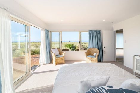 Photo of property in 6 Beach Road, Flat Point, Masterton, 5883