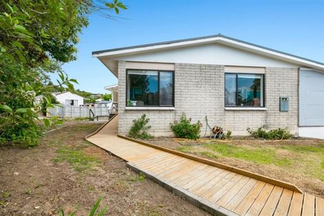 Photo of property in 137 Osprey Drive, Welcome Bay, Tauranga, 3112