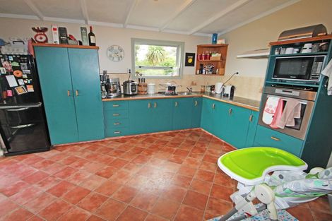 Photo of property in 437 Island Stream Road, Island Stream, Oamaru, 9492