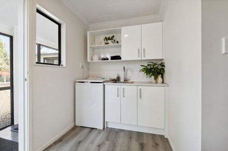 Photo of property in 9 Erin Street, Hawera, 4610