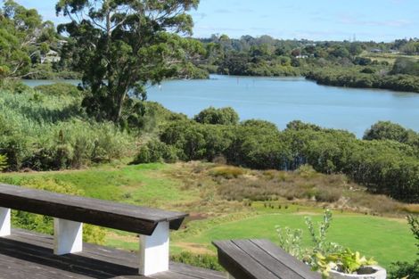 Photo of property in 19 The Lookout, Kerikeri, 0230