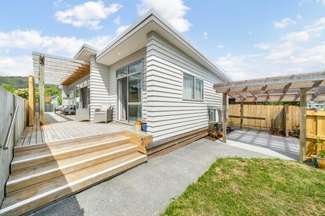 Photo of property in 32a Rata Street, Naenae, Lower Hutt, 5011