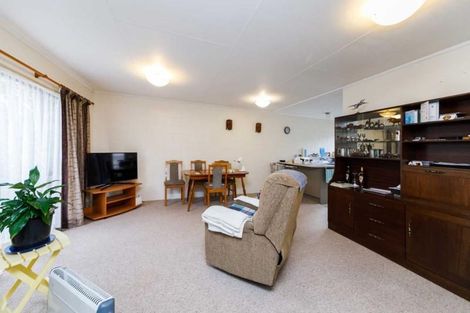 Photo of property in 829b Main Street, Roslyn, Palmerston North, 4414