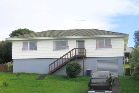 Photo of property in 79 Reynella Drive, Massey, Auckland, 0614