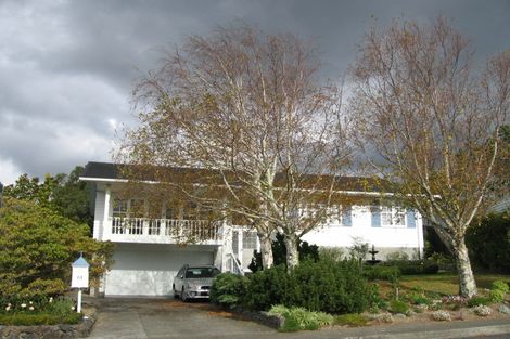 Photo of property in 61 Sunbrae Drive, Silverstream, Upper Hutt, 5019