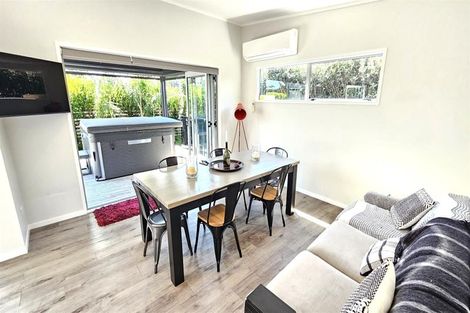 Photo of property in 106 Nikau Close, Matarangi, Whitianga, 3592