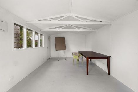 Photo of property in 41 Merton Crescent, Pirimai, Napier, 4112