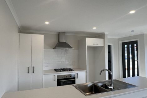 Photo of property in 80 Pragma Rise, Huntington, Hamilton, 3210