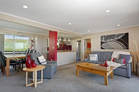 Photo of property in 43 Darraghs Road, Brookfield, Tauranga, 3110