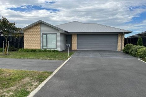Photo of property in 17 Broadway Parade, Rolleston, 7615
