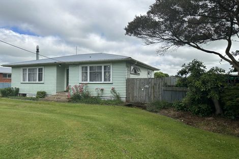 Photo of property in 22 Conway Road, Eltham, 4322