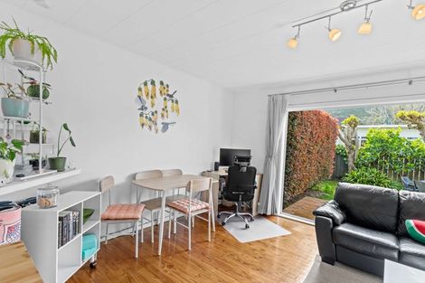 Photo of property in 8/9 Mountain Road, Mount Wellington, Auckland, 1072