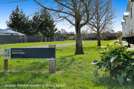 Photo of property in 17 Spargo Road, Massey, Auckland, 0614