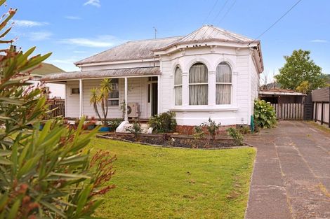 Photo of property in 104 Stafford Street, Whataupoko, Gisborne, 4010