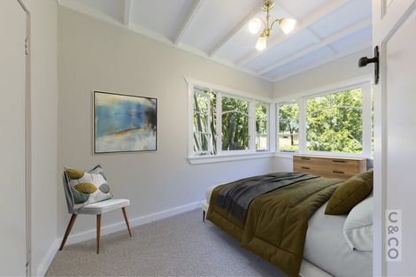 Photo of property in 74 Awaroa Road, Helensville, 0800