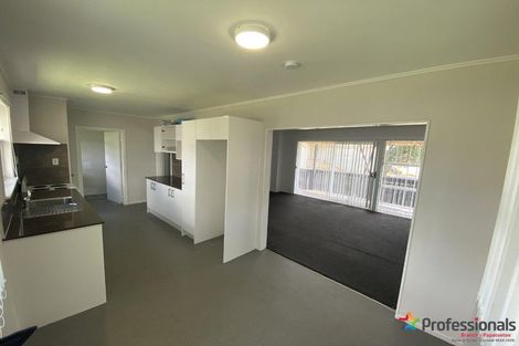 Photo of property in 9 Malmo Place, Manurewa, Auckland, 2102