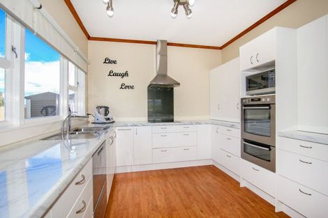 Photo of property in 95 Domett Street, Westport, 7825