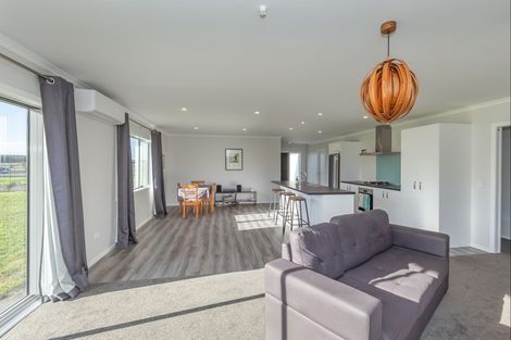 Photo of property in 41 Kanuka Drive, Waitarere, Levin, 5510