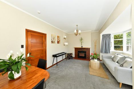 Photo of property in 194 Blenheim Road, Riccarton, Christchurch, 8041