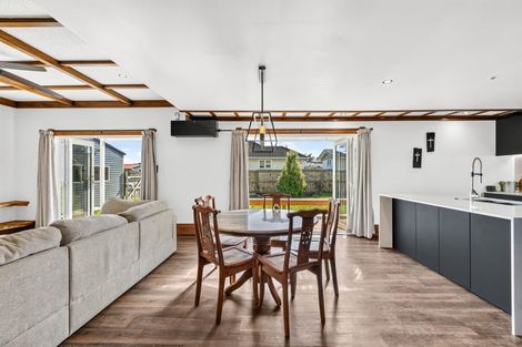 Photo of property in 202 Studholme Street, Morrinsville, 3300