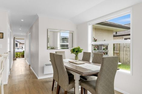 Photo of property in 20 Fearnley Grove, Pyes Pa, Tauranga, 3112