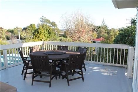 Photo of property in 1/31 Sylvan Crescent, Te Atatu South, Auckland, 0610