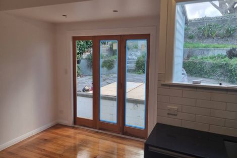 Photo of property in 75 Sidlaw Street, Strathmore Park, Wellington, 6022