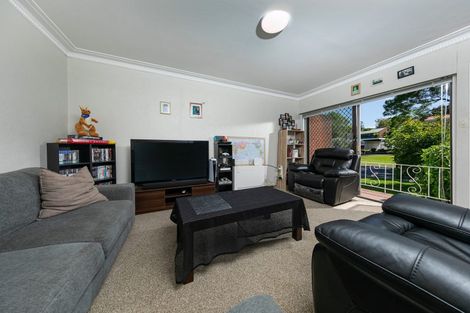 Photo of property in 5/1 Takapu Street, Henderson, Auckland, 0612