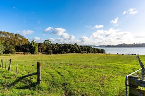 Photo of property in 368 Pahi Road, Pahi, Paparoa, 0571