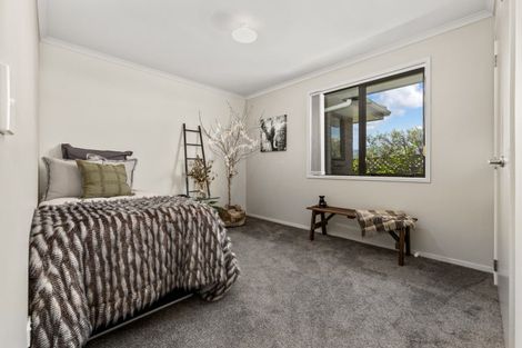 Photo of property in 1 Simpson Crescent, Raumati Beach, Paraparaumu, 5032