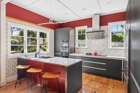 Photo of property in 22 Crescent Street, Richmond, 7020