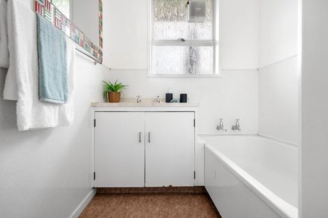 Photo of property in 150 Burns Street, Leamington, Cambridge, 3432