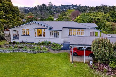Photo of property in 18 Wairere Road, Belmont, Lower Hutt, 5010