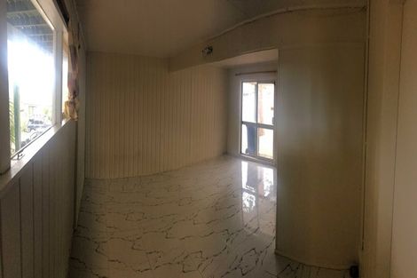 Photo of property in 1 Cashmere Place, Glenfield, Auckland, 0629