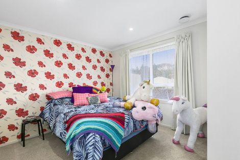 Photo of property in 61 Grandvista Drive, Green Island, Dunedin, 9018