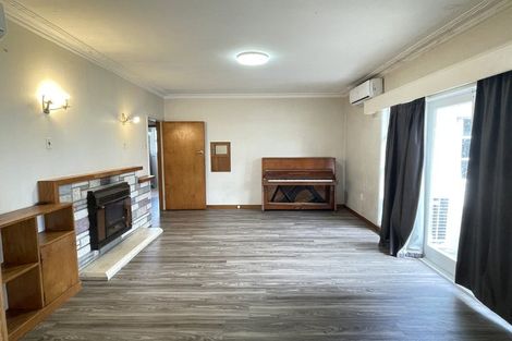 Photo of property in 6 Beatty Road, Pukekohe, 2120